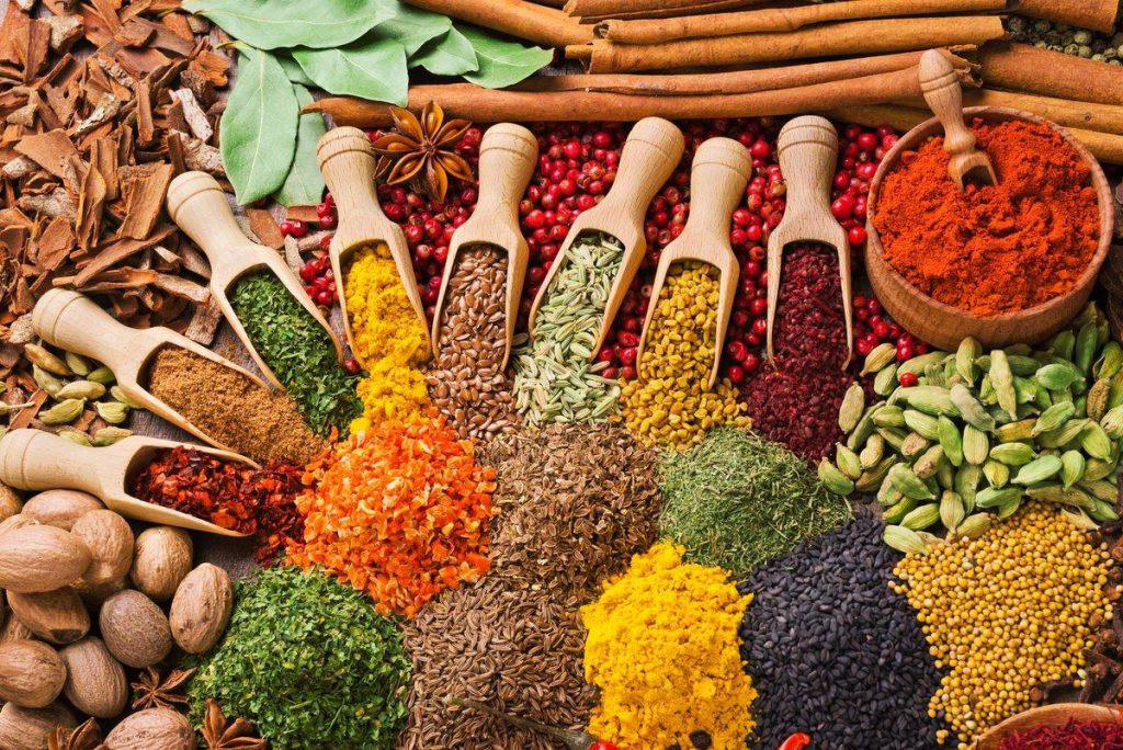 تاریخچه استفاده از ادویه‌ها در آشپزی